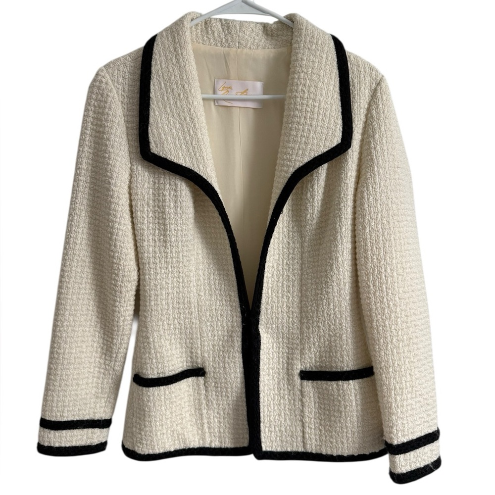 Vintage Leslie Fay 90’s Cream/Ivory Bouclé Jacket, Size Small